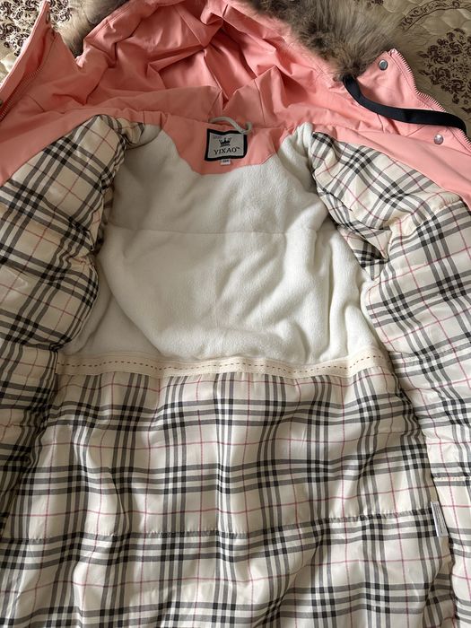 Продам новую зимнию куртку р.134