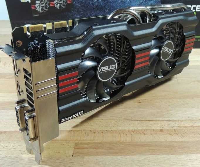 ASUS GeForce GTX-770 4Gb DirectCU II OC