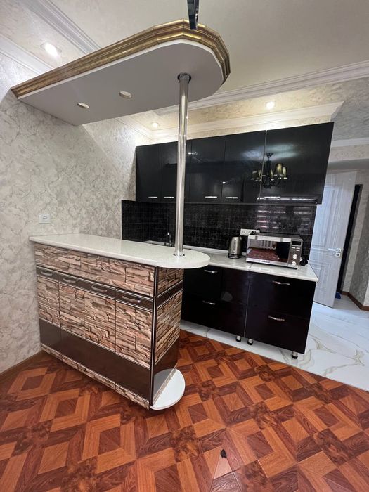 Карасу 6  бывшее общежитие 1/2/4
1/2/4 Кирпич дом 
23 кВ м 
Ремонт  Ме