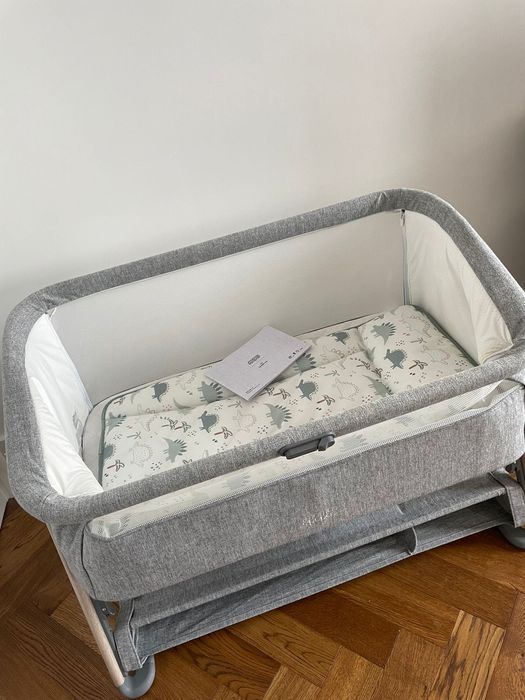 Next to me - mamas and papas