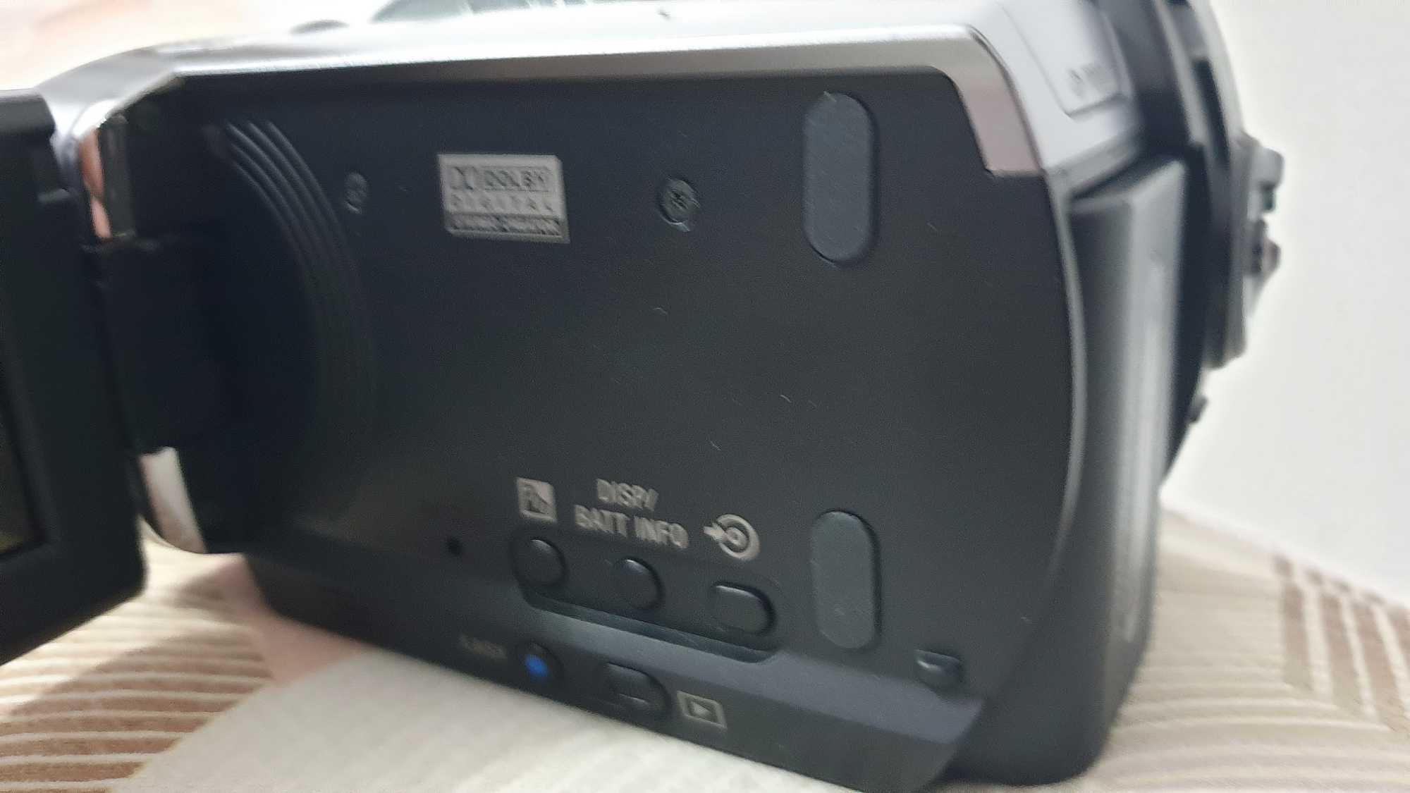 цифрова камера SONY DCR-SR55E