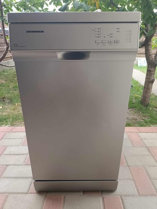 Masina de spalat vase Heinner, 10 seturi, 5 programe,