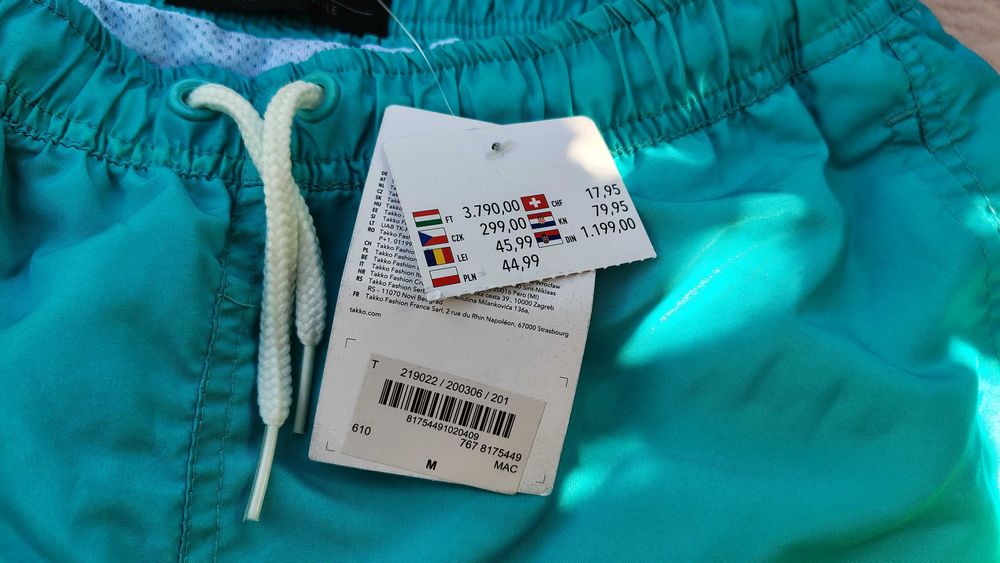 Pantaloni scurti Takko Jean Pascale marime M