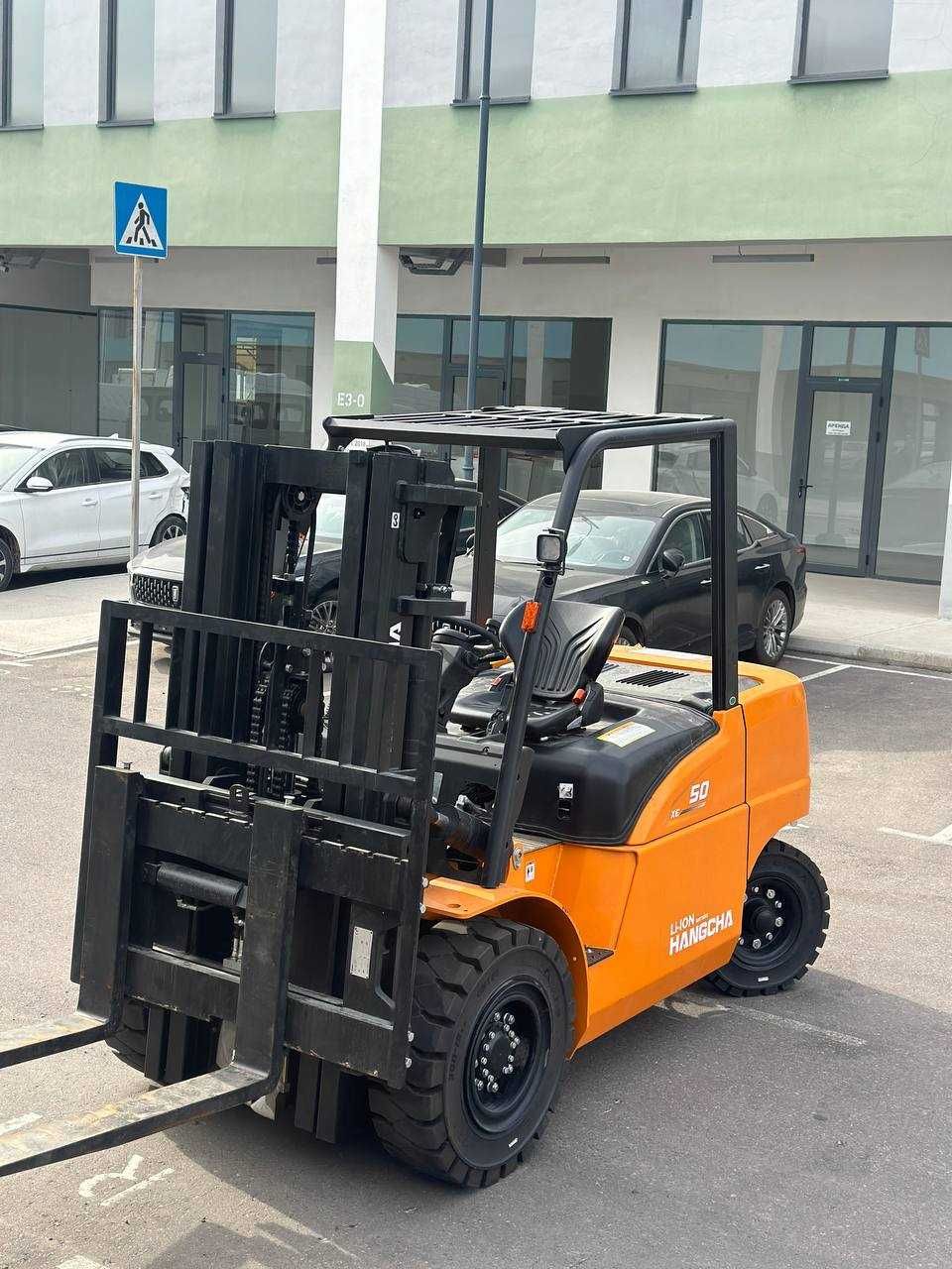 Автокара, кара, вилочный погрузчик для склада HANGCHA!