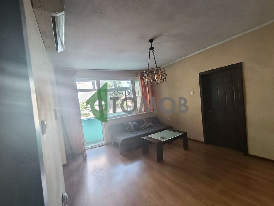 Дава се под наем Тристаен апартамент в Стара Загора, Център - 67 кв.м за 306 € - Снимка #4
