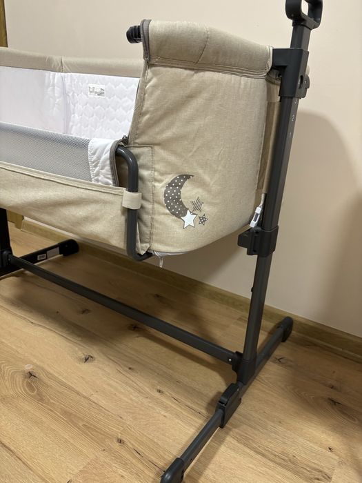 Кошара chipolino next to me