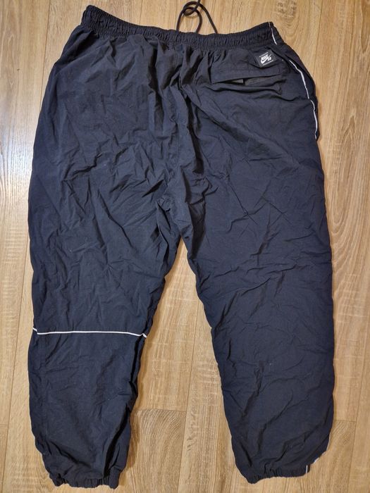 Pantaloni Nike de bărbați