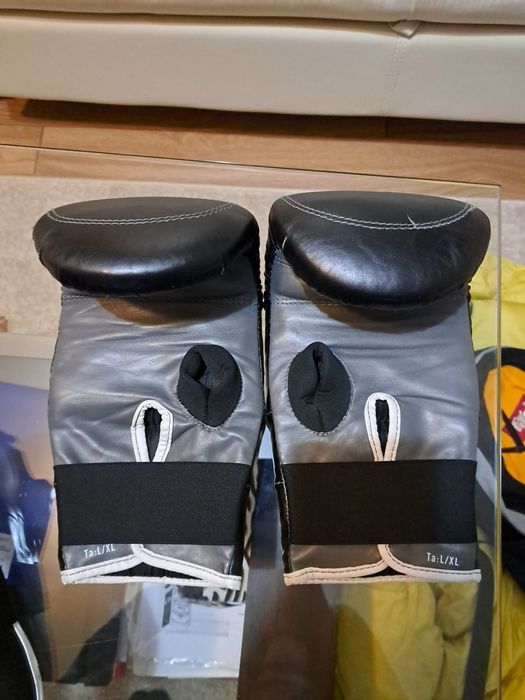 Mănuși box/ kickboxing/ mma & protecții picioare