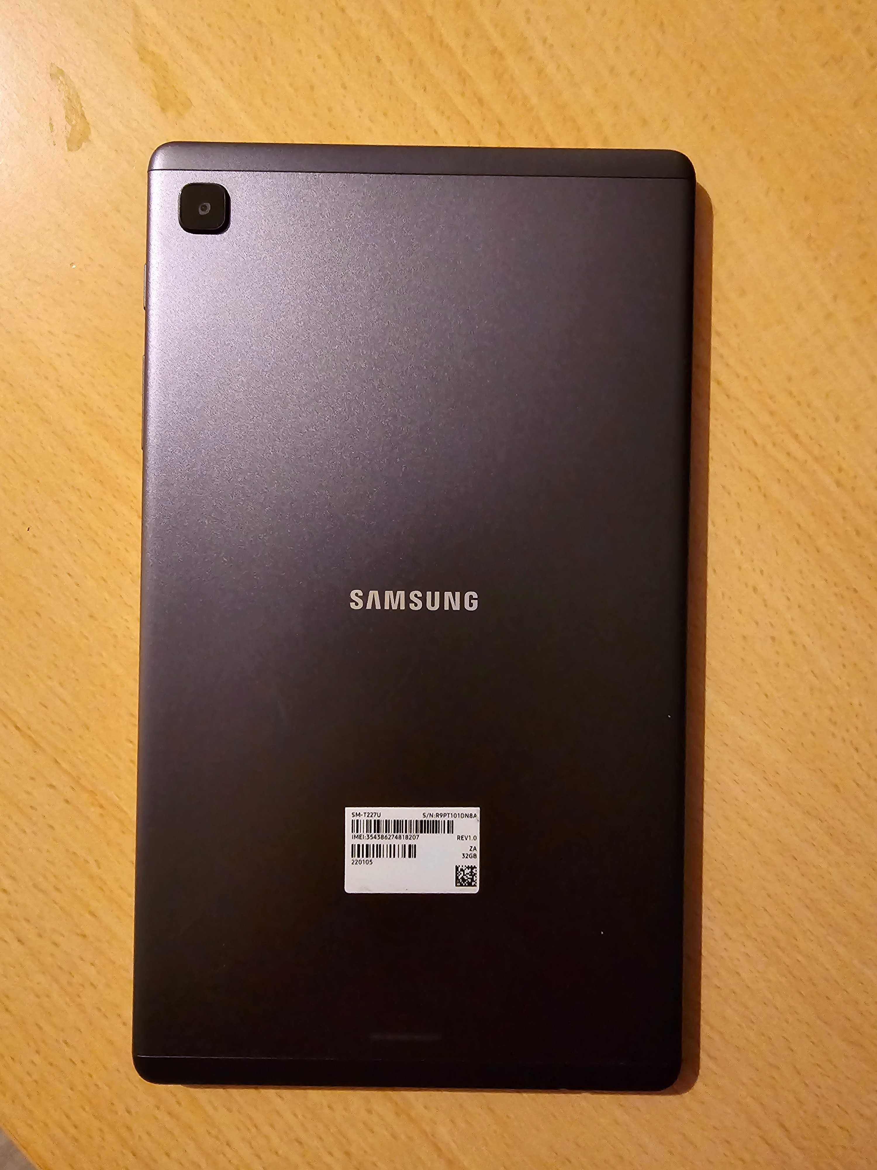 Продавам Samsung Tab A7