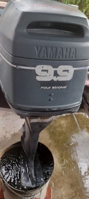 Продавам Ямаха 4т. С ел стартер и алтирнатор.Мотола е с дълъг ботуш.