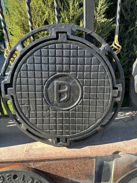 Чугунные люк.  Chugun lyuklar