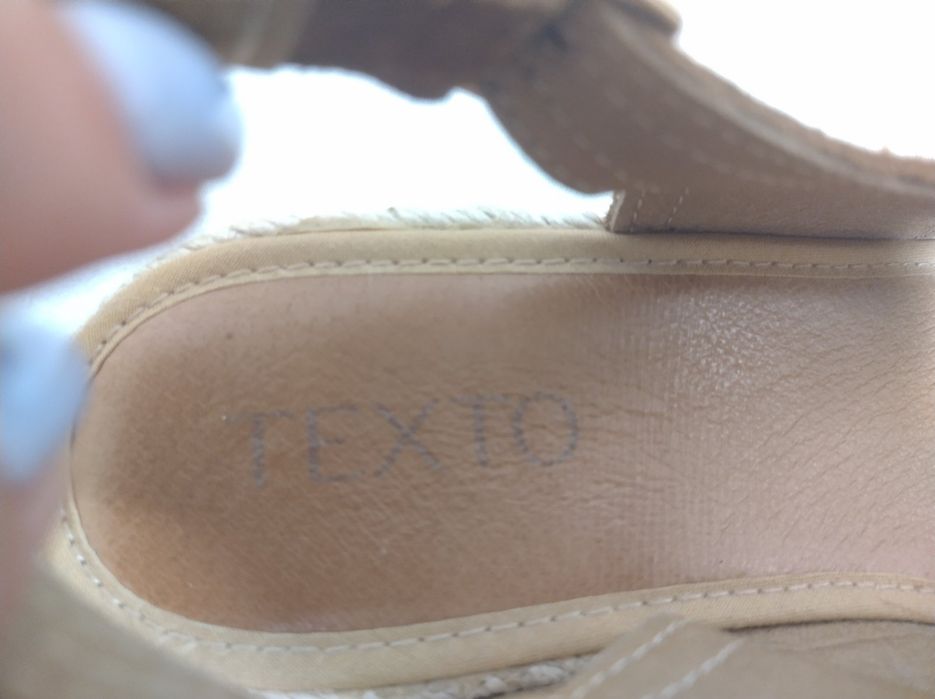 TEXTO обувки на платформа