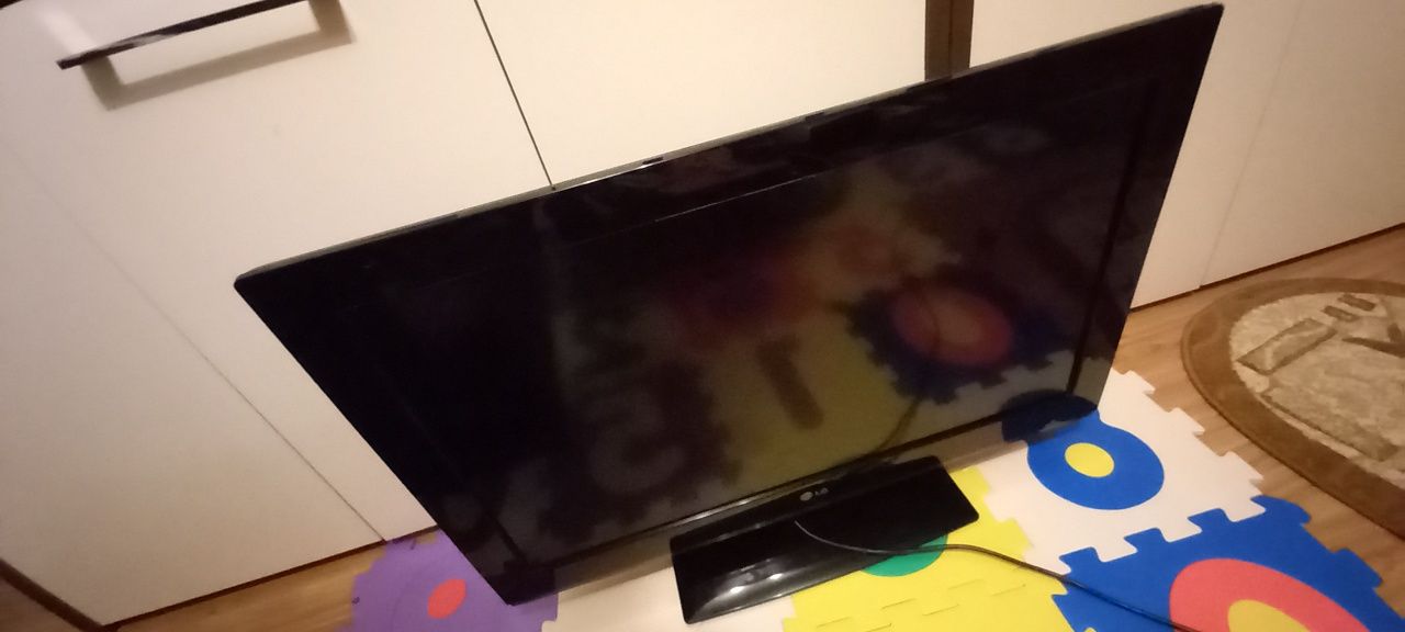 Televizor LCD LG, 81cm, FullHD, 32LD350