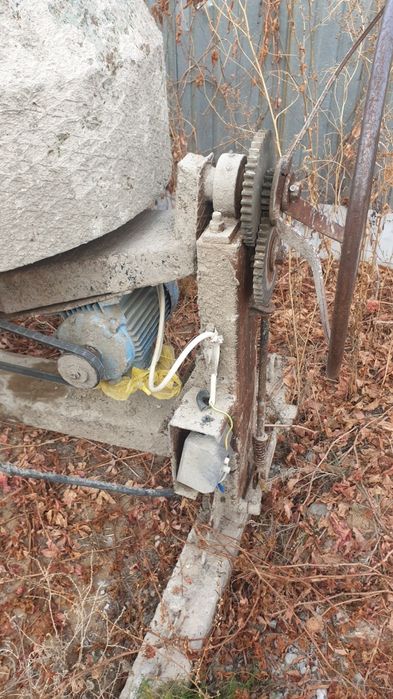 Бетономешалка в отличном состояние возможны варианты