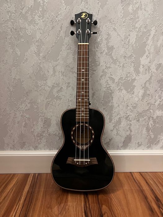 Укулеле, отличный подарок ребенку, подростку