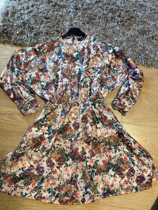 шарени рокли Zara