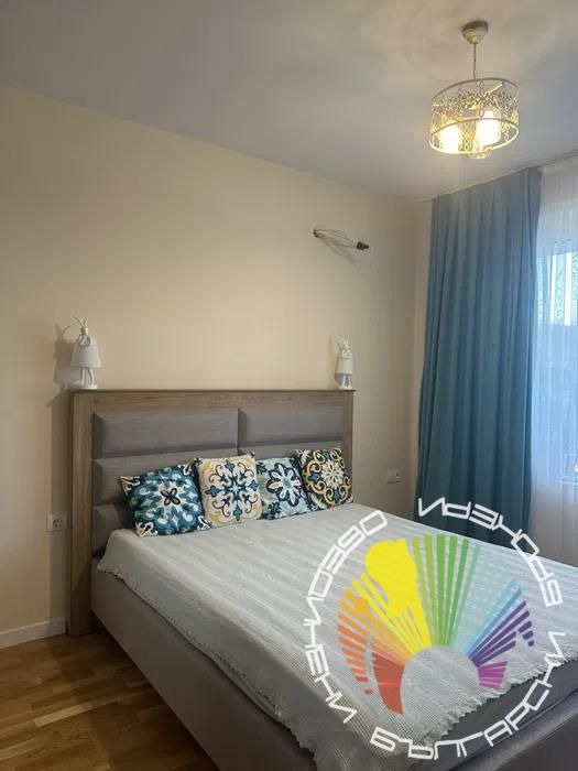 Дава се под наем Двустаен апартамент в Бургас, Славейков - 78 кв.м за 612 € - Снимка #6