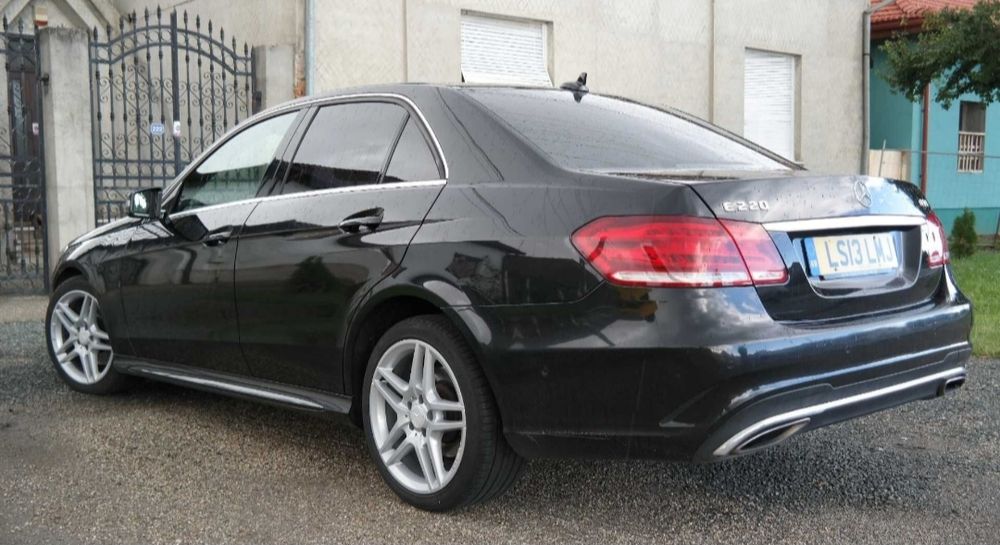 Dezmembrez Mercedes E-Class 2.2 170 cp Automat OM651