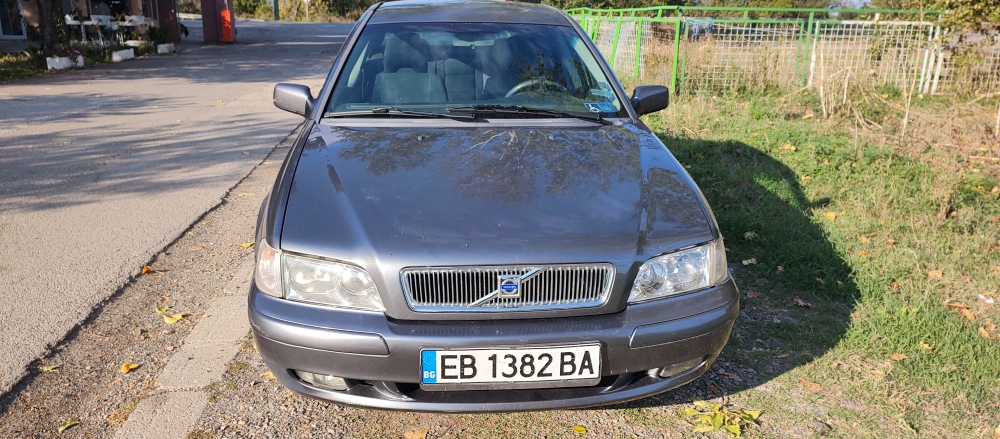 Волво s40 1.9d 2004г.