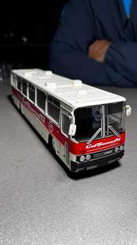 Масштабные модели автобусов 1/43