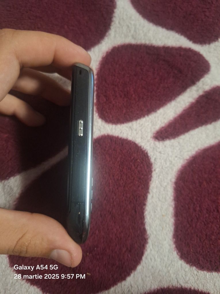 Blackberry 9300  cred:)