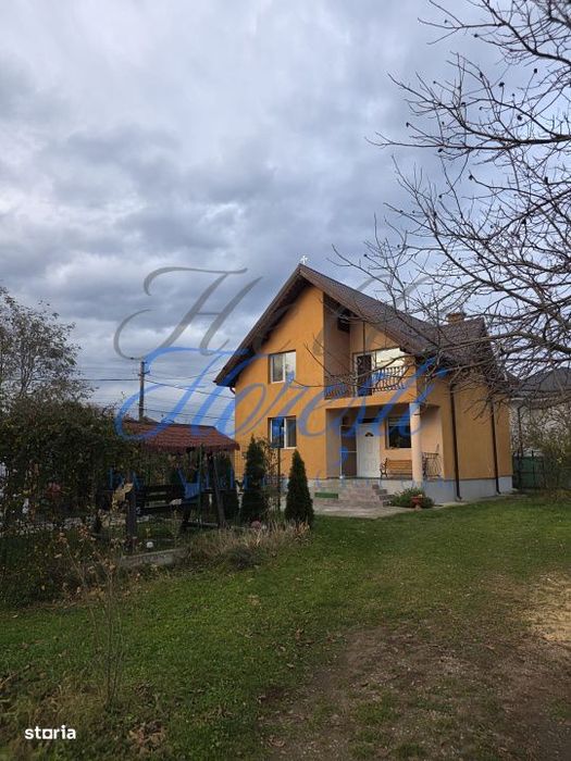 Casa individuala 4 camere, 2 bai, teren generos Gilau