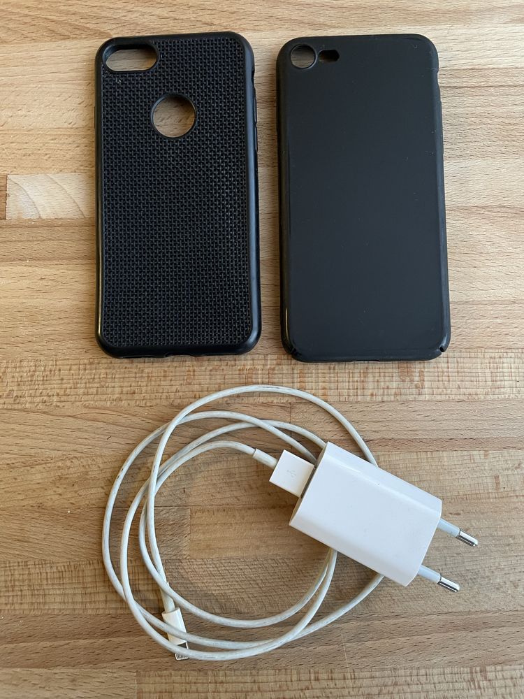 Продавам IPhone 7 128GB