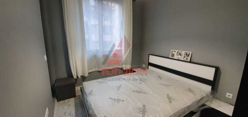 Дава се под наем Двустаен апартамент в Варна, Цветен квартал - 58 кв.м за 459 € - Снимка #2