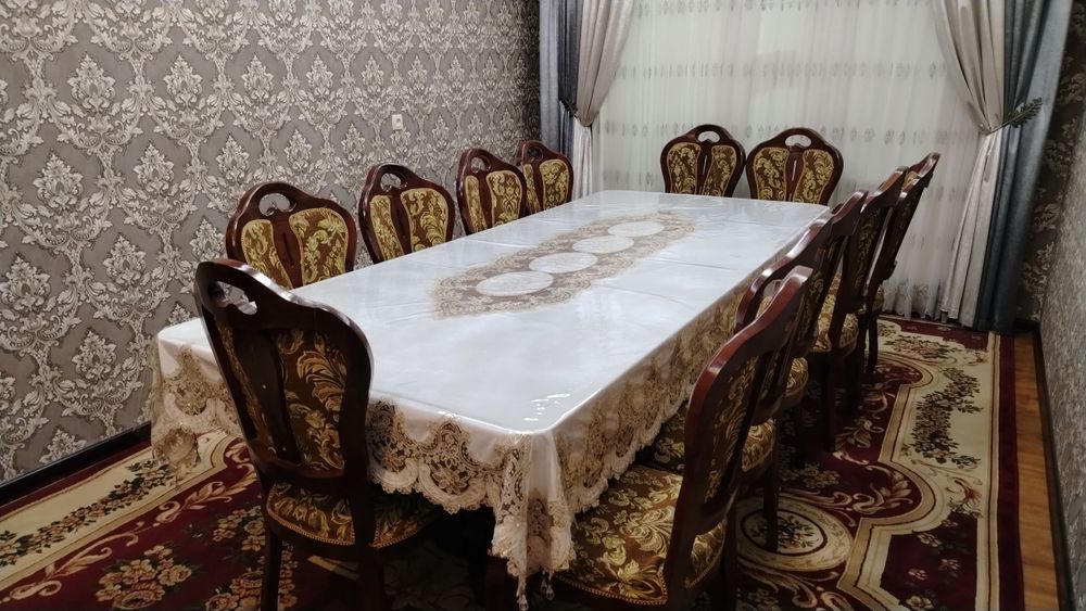 Стол стул сотилади