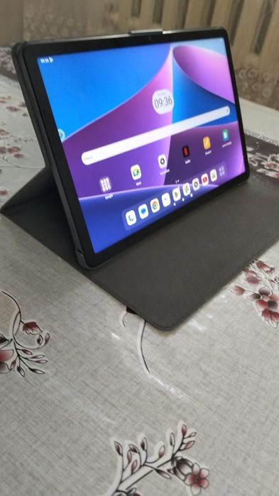 планшет lenovo Tab M10+