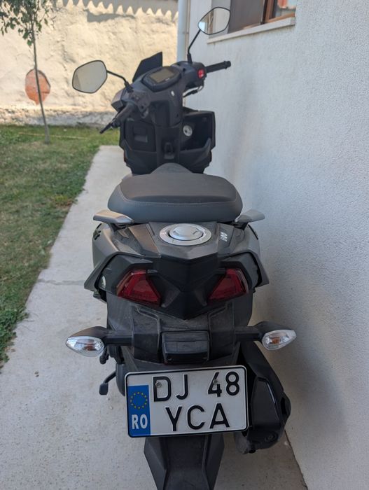 Suzuki Avenis 125 cmc an 2024