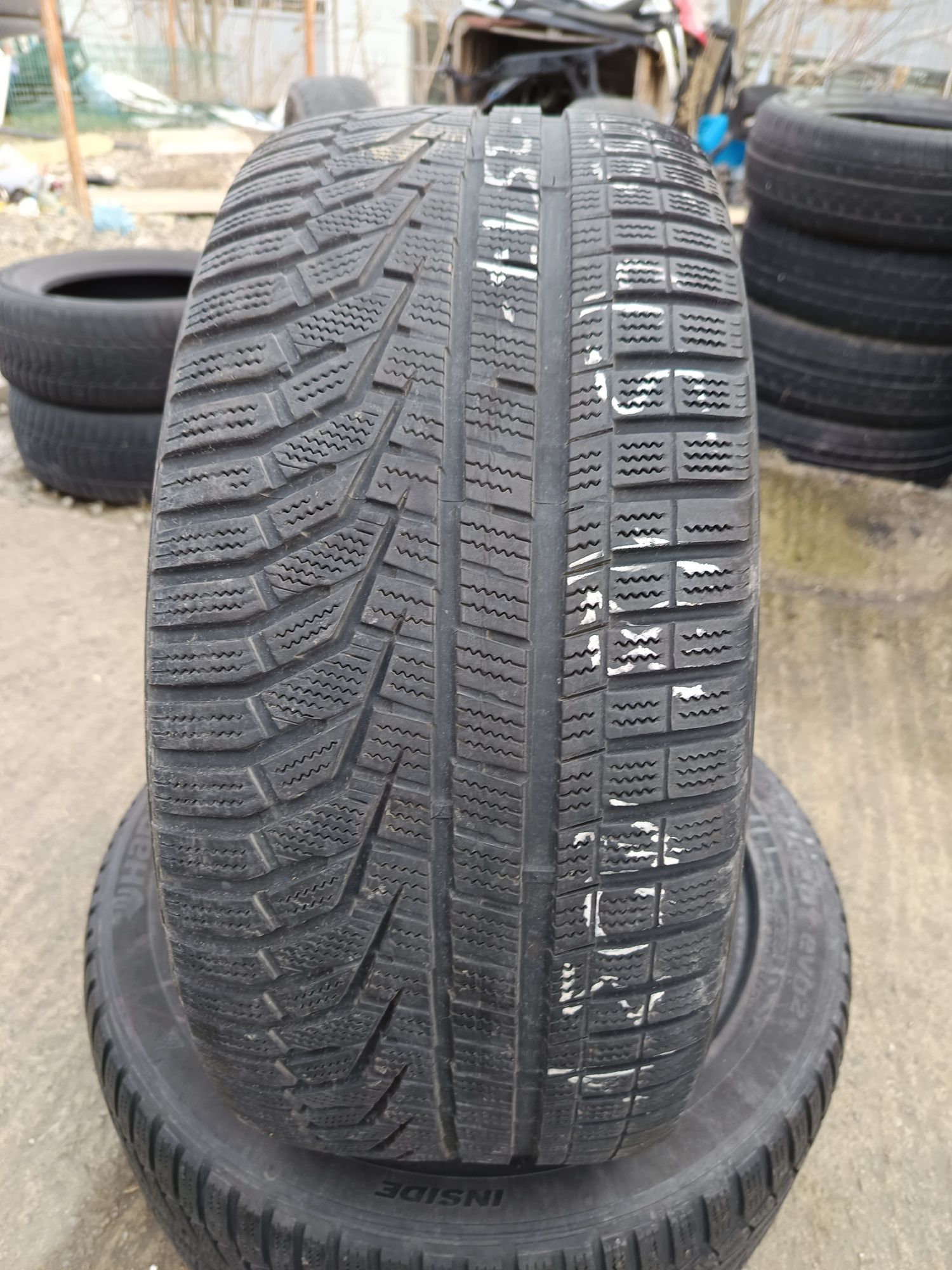 245 45 R 18 Hankook Дот 3517
