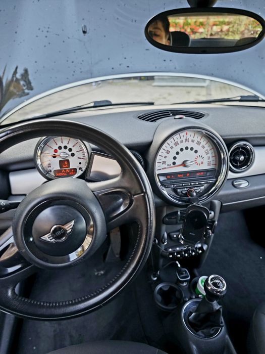 Mini Cooper One!!