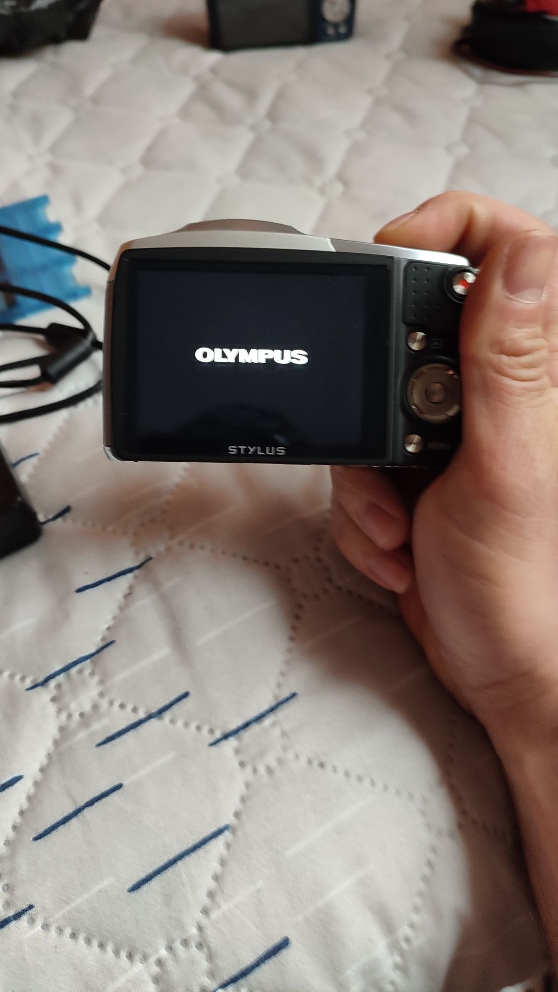 Olympus SZ-16 подарък карти памет