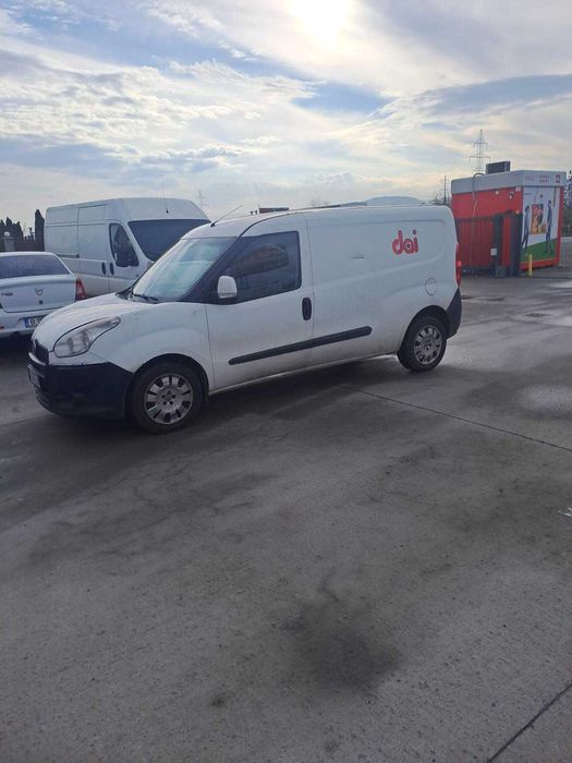Vând Fiat Doblo Maxi 1.3, 2012