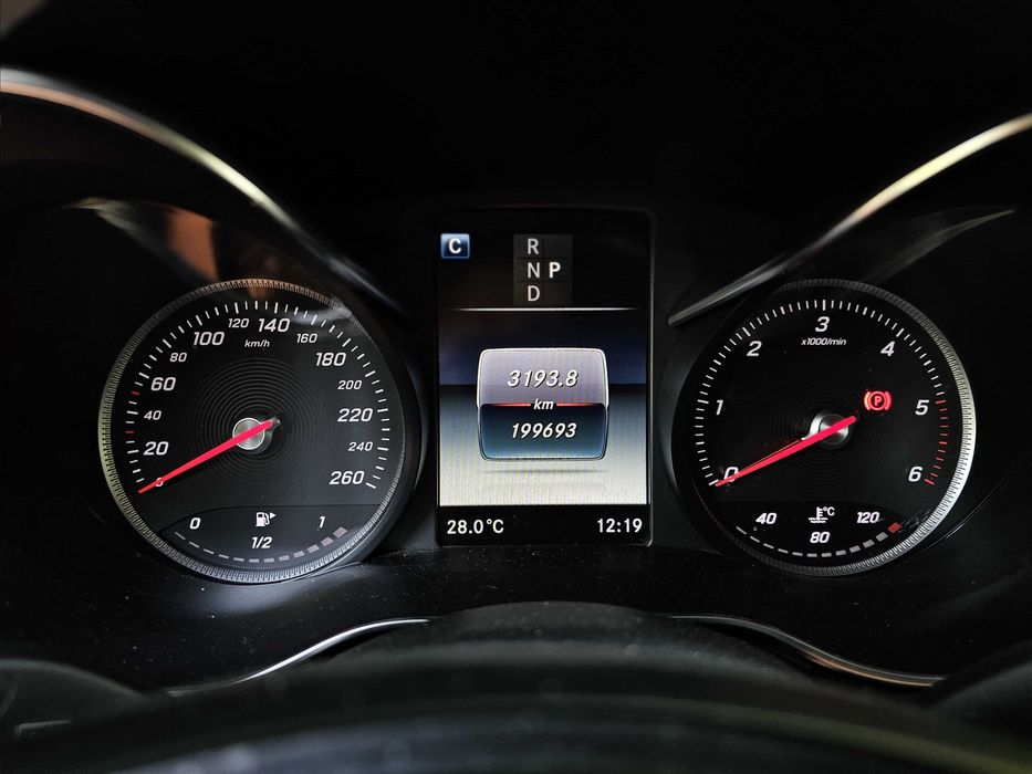 Mercedes GLC 220d 4x4 Automat Full Option, 2018