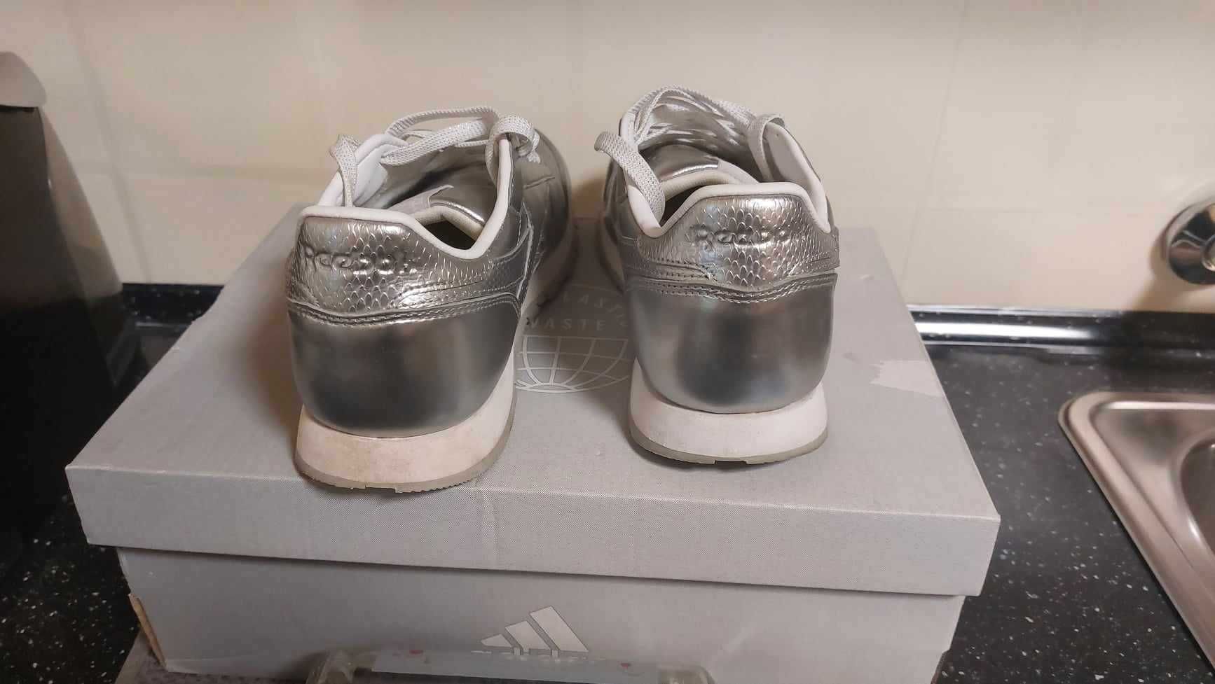 Reebok Спортни обувки CLASSIC LEATHER дамски