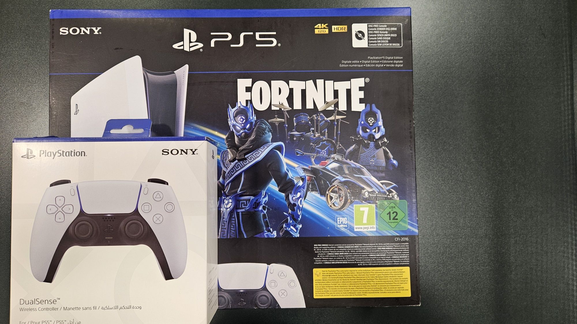 SONY PS 5 1TB sotiladi bitta qoshimcha pulti bn