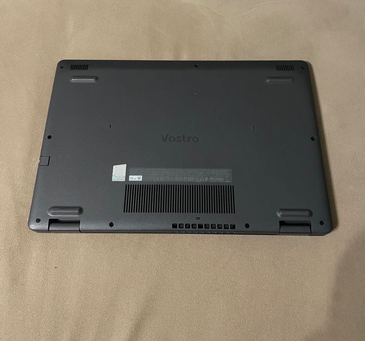 Лаптоп Dell Vostro 3500 Intel core i5 - 11th gen, 8GB ram, 512gb