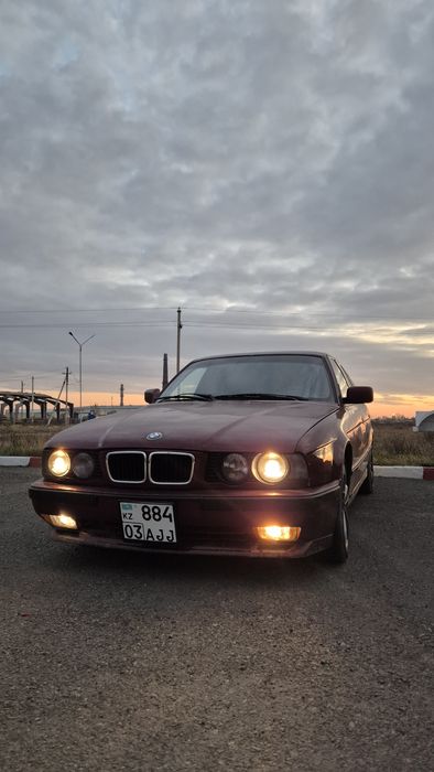 Срочно продам BMW E34