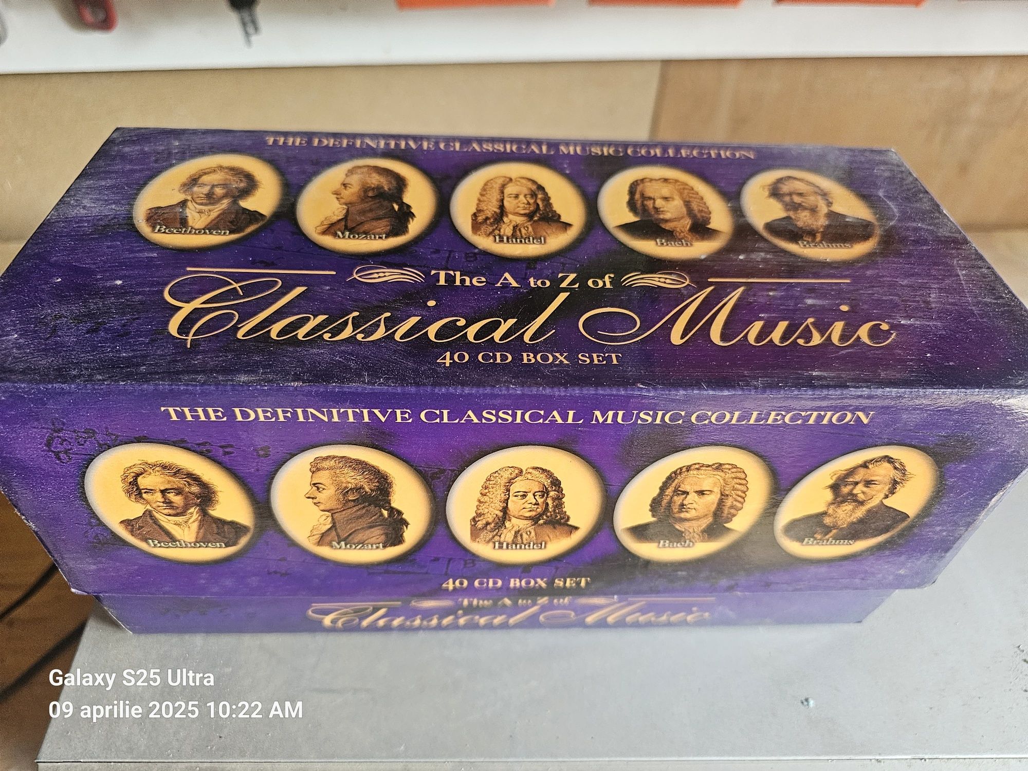 Colecție de CD-uri cu muzica clasica