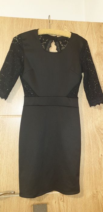 Vand rochii de seara