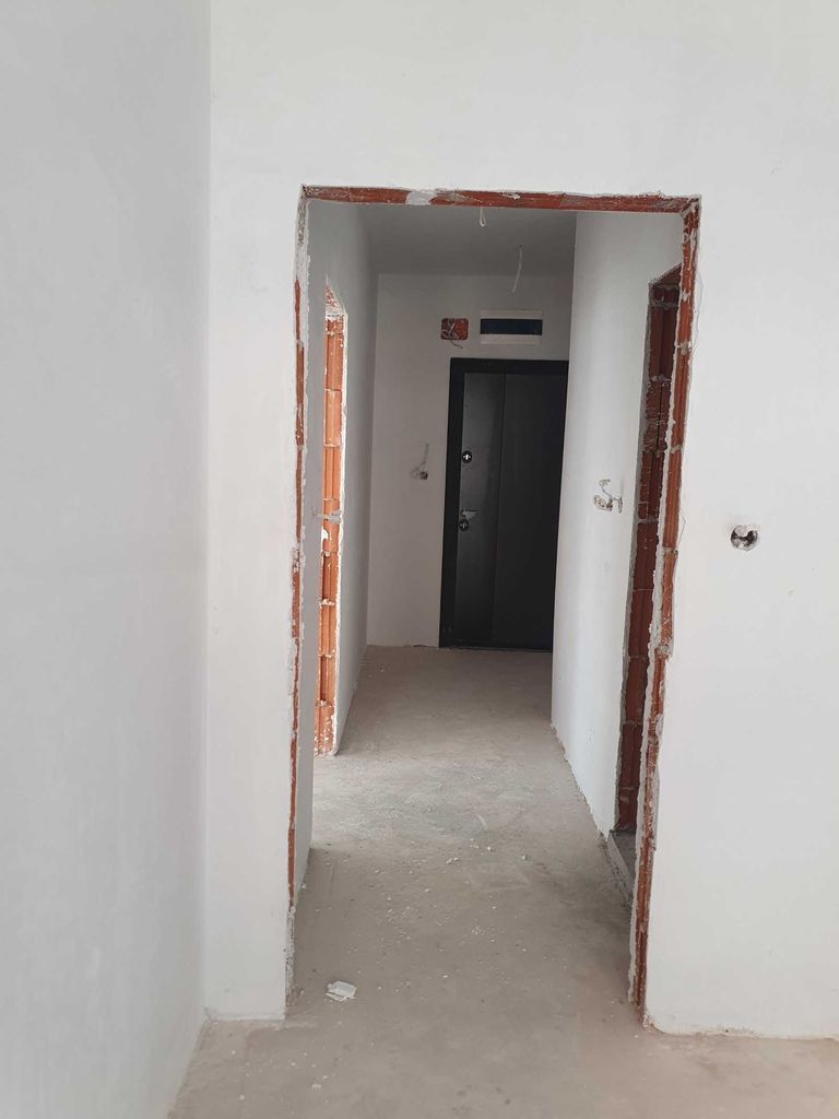 Продава се Двустаен апартамент в Пловдив, Коматевски възел - 69 кв.м за 1286 €/кв.м - Снимка #5
