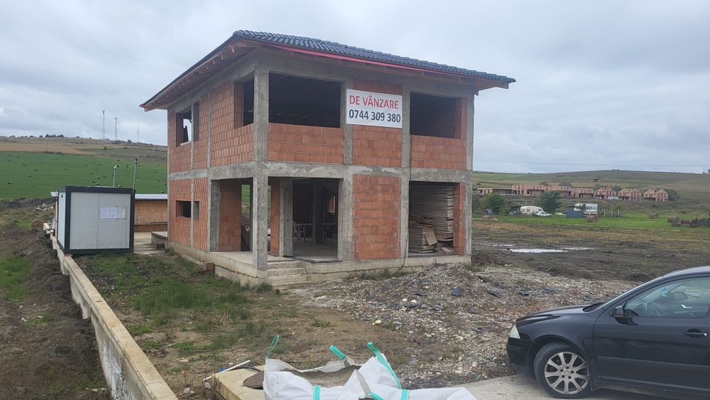 Casa de vanzare chinteni