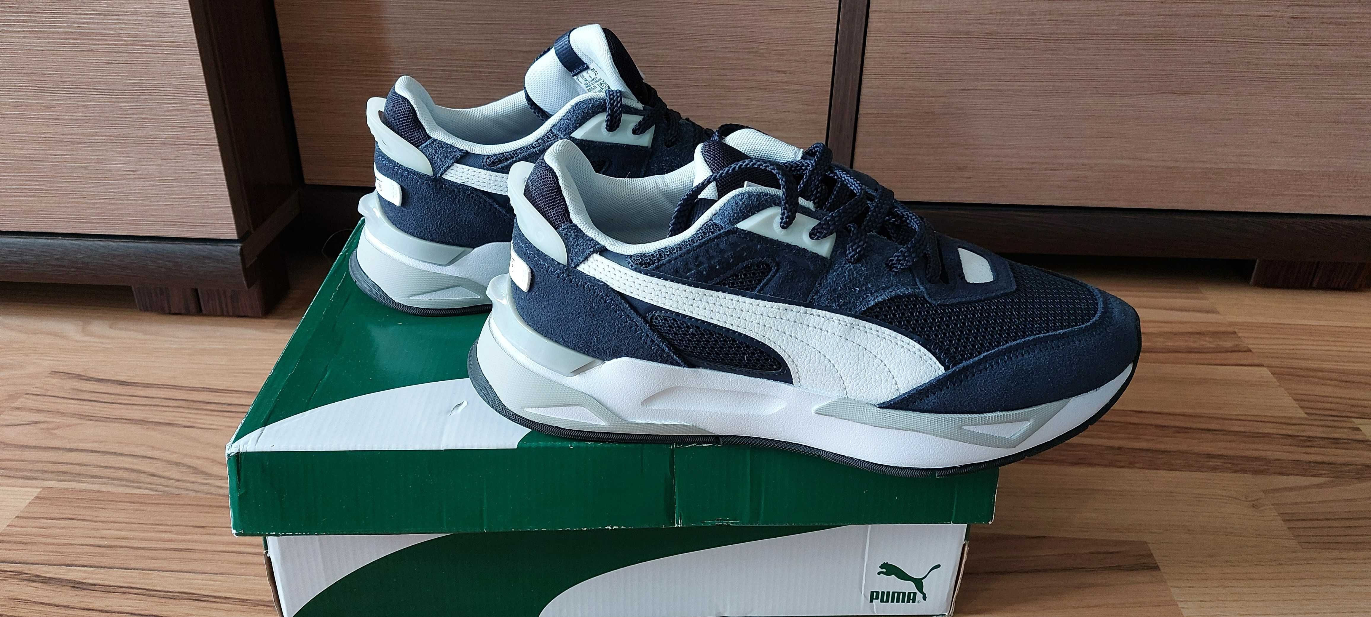 Vand adidas Puma  , masura 42, NOI