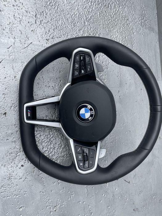 Волан БМВ Г20/ Г21 и др (volan bmw g20/ g21)