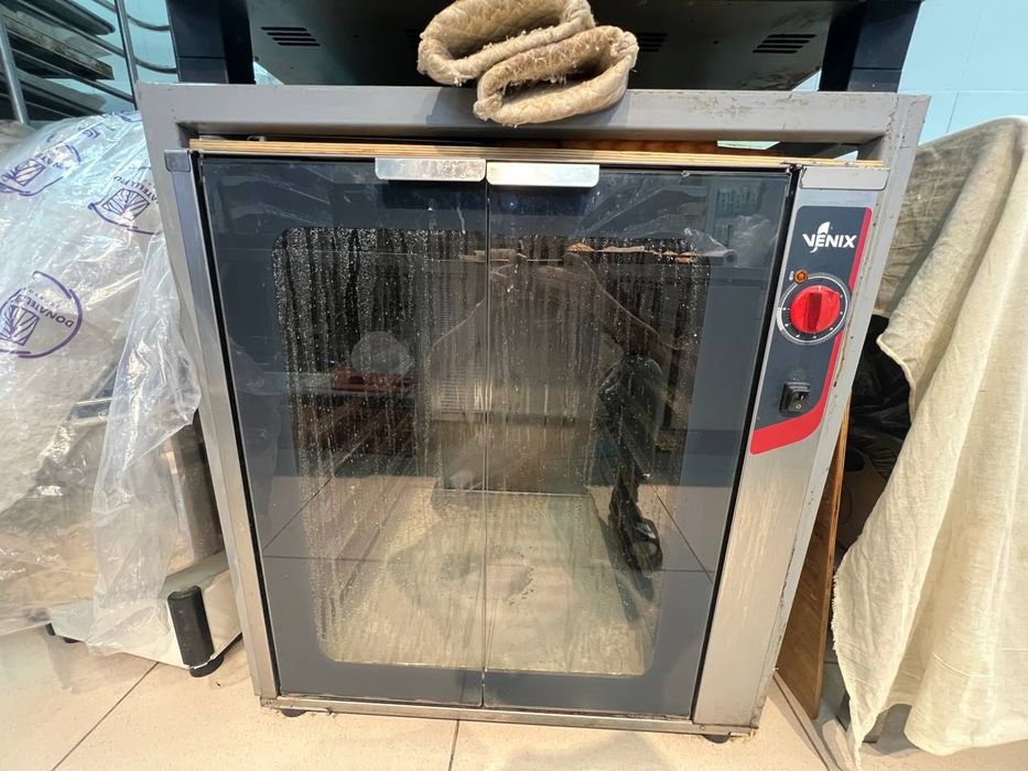 Расстоечный шкаф VENIX на 10 уровней