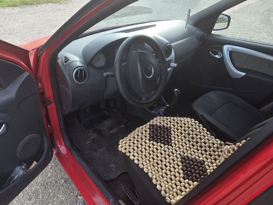 Dacia Logan cu gpl