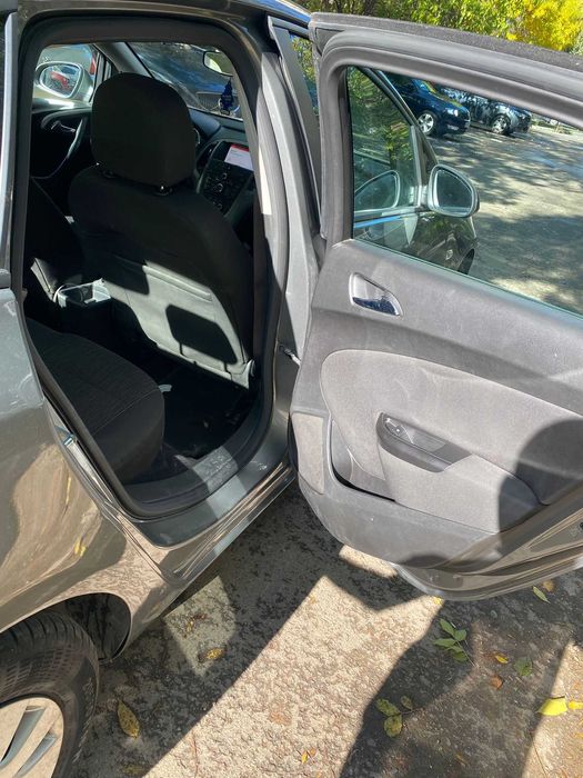 Opel Astra 20191.4 Turbo BENZINA + GPL Economică și Fiabilă