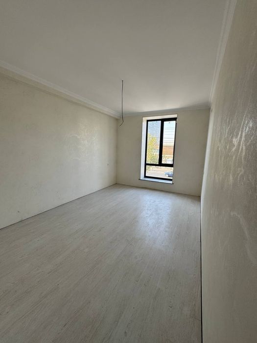 Срочно продаю 1 комнатную квартиру новостройку бектемирском районе